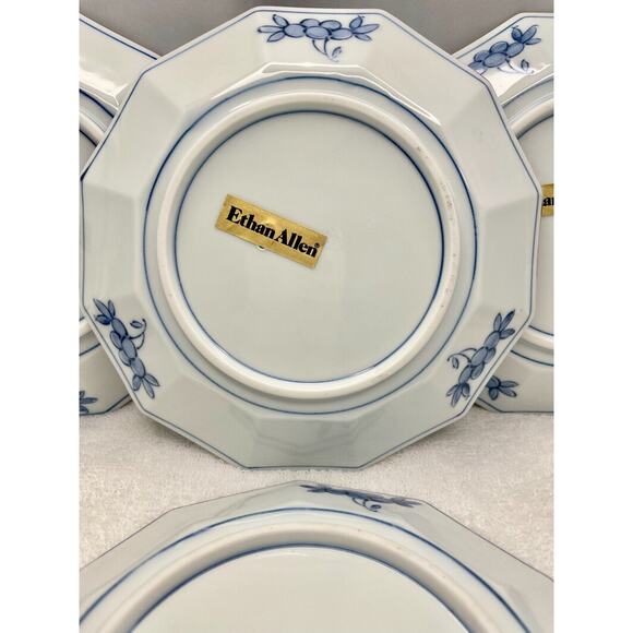 ETHAN ALLEN Arita Imari Octagonal Floral Porcelain Salad, Dessert Plates - 4 - Picture 10 of 10